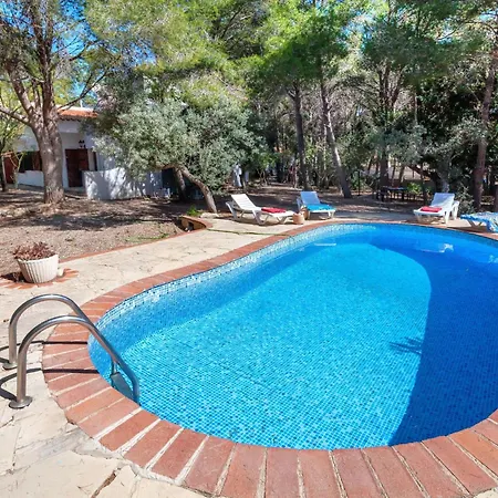 Pinos By Interhome * L'Ametlla de Mar